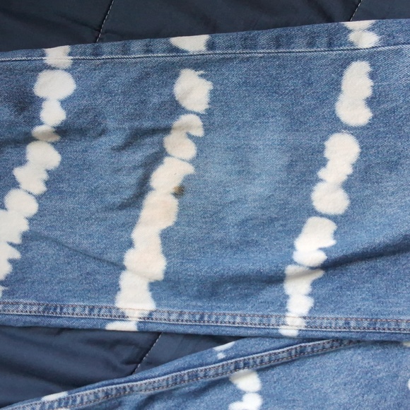H&M Tie-die washed-up jeans size U.S 16 - Picture 3 of 3